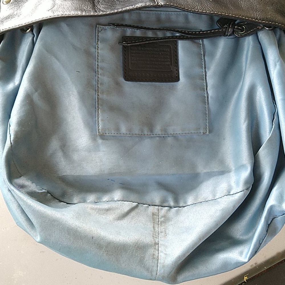 Coach Shoulderbag - Picture 11 of 11